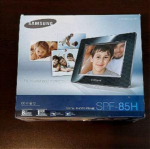 Samsung SPF-85H Digital Photo Frame