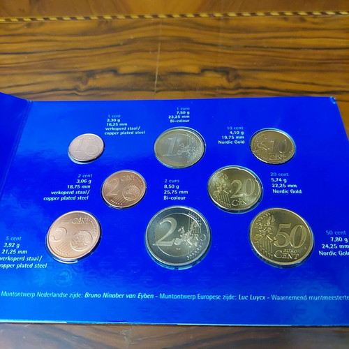 Netherlands euro coin set 2002 new, 8 uncirculated coins