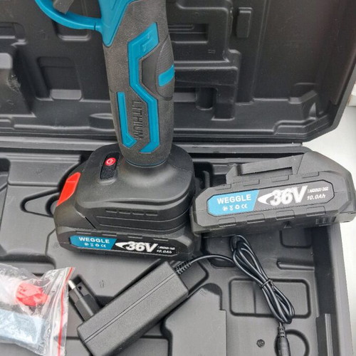 Electric pruner new with 2 batteries and brushless motor