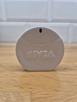 Nivea Eau de Toilette 30ml like new