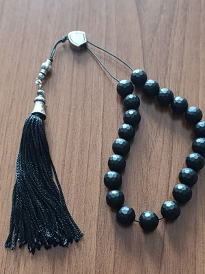 Worry beads with 21 black onyx beads like new
