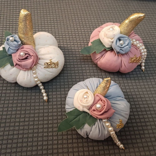 Gouria pumpkins with handmade flowers and pearls new