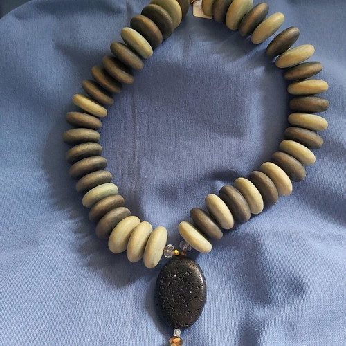 Women's necklace with wooden beads and black lava new