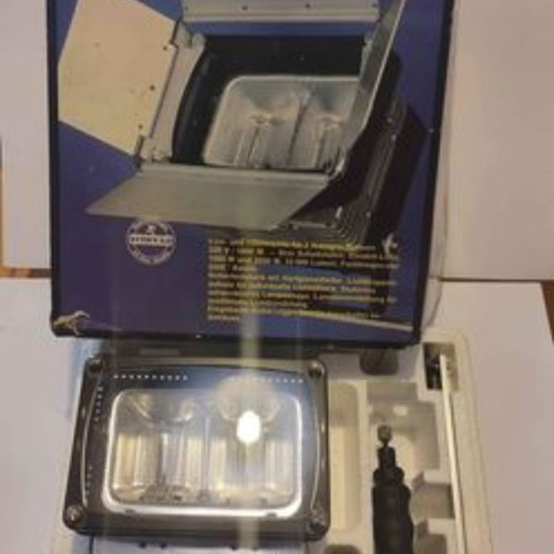 Reflecta 2000 SRL projector used