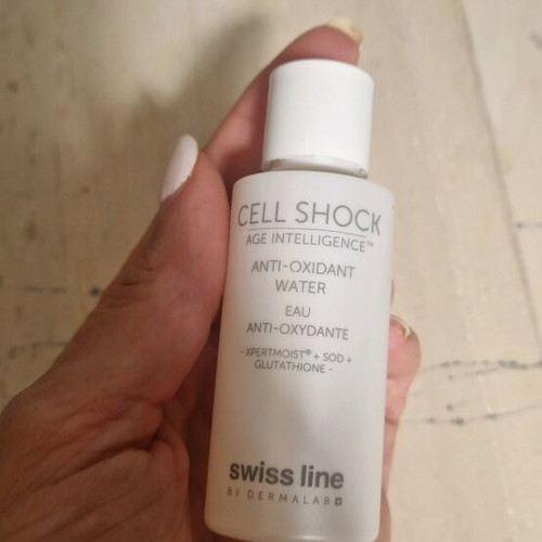 Swiss Line Cell Shock Travel Size set new with leather pouch