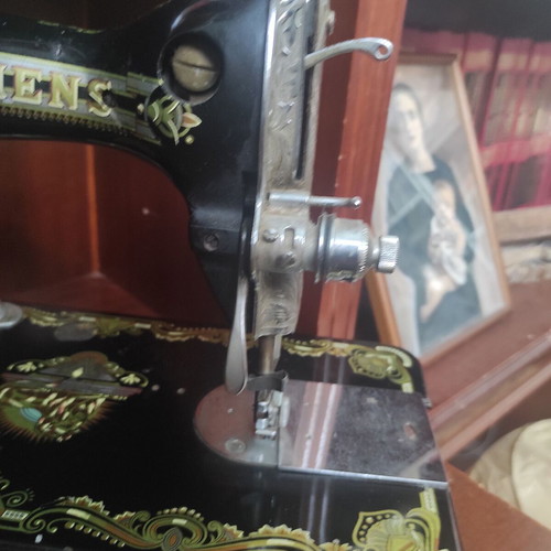 Shmens sewing machine used, antique collectible