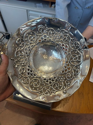 Silver plate 925 like new, 28cm diameter
