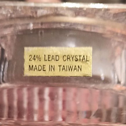 Table clock new, crystal, analog