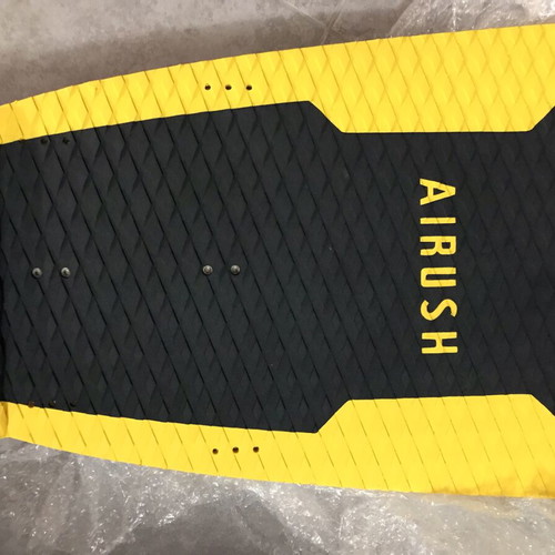 Airush kite foil skate board 140x like new