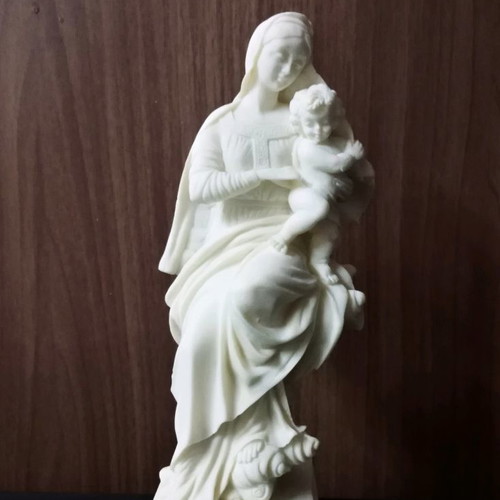 Religious statues used, pack of 5 pieces