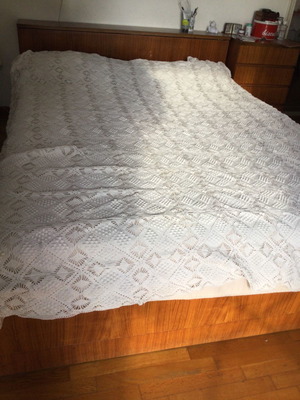 Двойно плетено одеяло с една кука