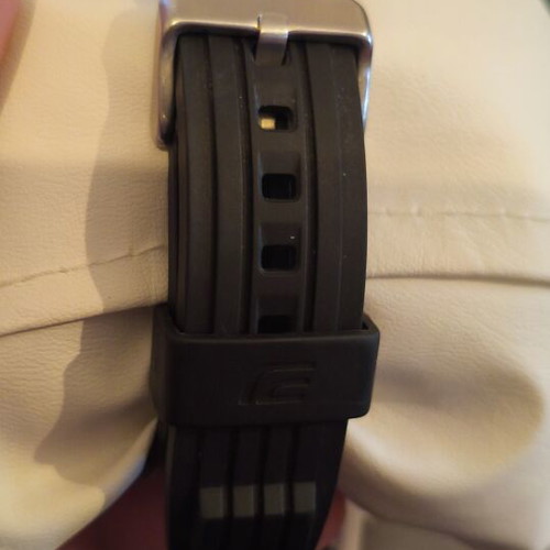 Casio ECB-950 Edifice watch like new with Bluetooth and tough solar