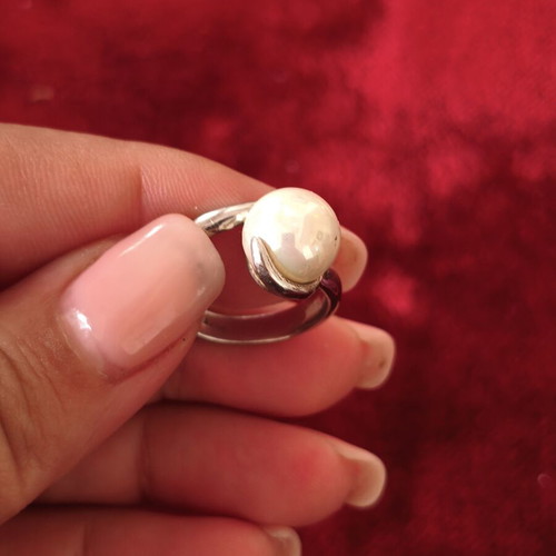 Silver ring 925 with natural pearl, like new