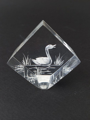 Crystal decoration with swan like new