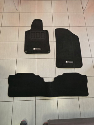Peugeot 508 carpet new, black with logo and driver side fasteners