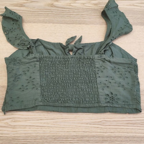 Bershka bralette style crop top like new, green with broderie embroidery