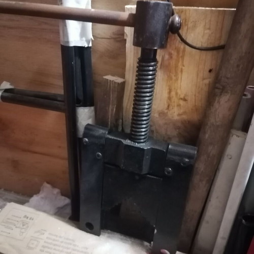 Pipe Vice used, fully functional