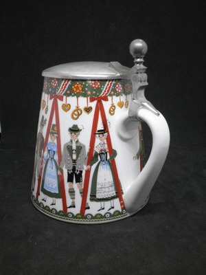Vintage Elisabeth Liegl porcelain beer mug like new with metal lid