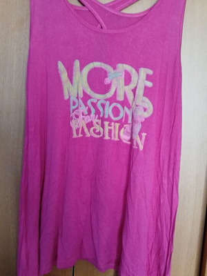 Sleeveless pink blouse used, size L