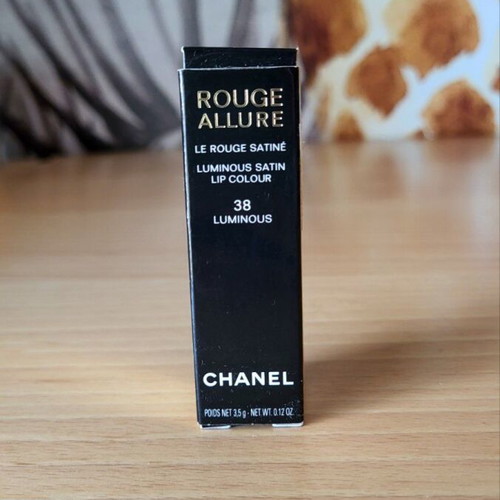 Chanel Rouge Allure lipstick 38 satin like new