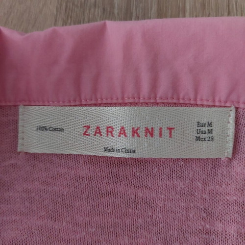 ZARAKNIT Pink Sleeveless Top Medium Used With Collar And Buttons