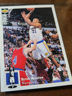 1994-95 Upper Deck Collector's Choice International Spanish #61 Byron Houston card like new