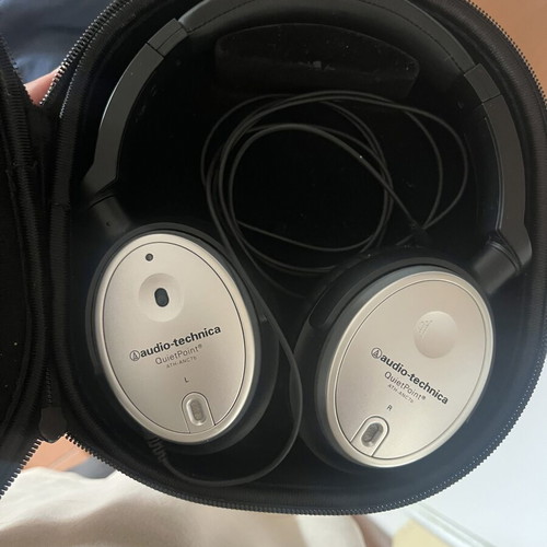 Audio-Technica QuietPoint ATH-ANC7b headphones like new, wired