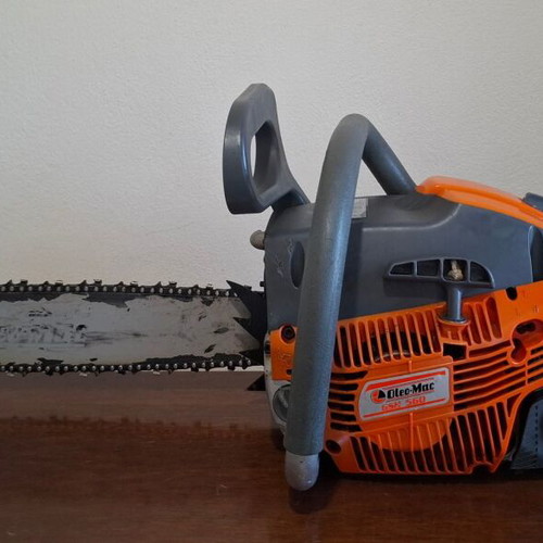 Oleo-Mac GSH 560 Chainsaw like new, 3.5 HP, 50cm bar