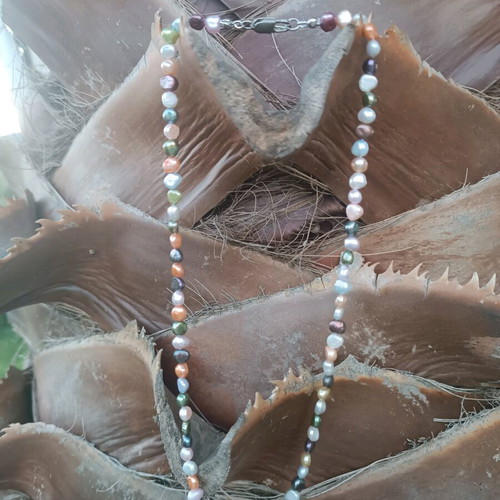 Necklace with colorful freshwater pearls like new