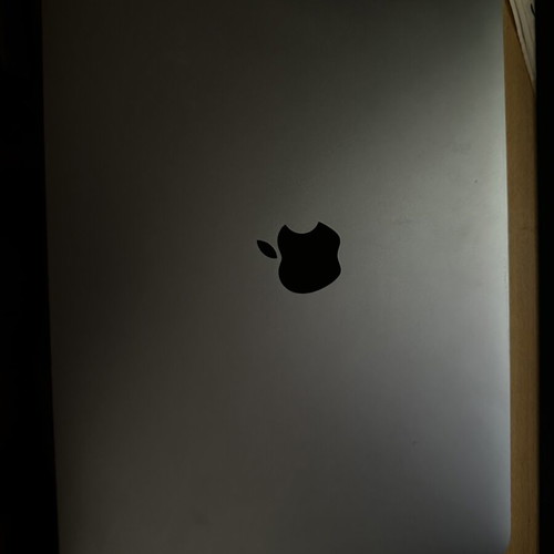 MacBook Pro 13 inches 2017 model like new