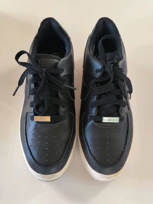 Nike AF1 black athletic shoes like new, size 40