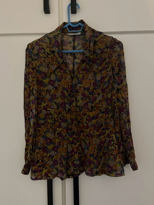 Vintage women's floral shirt Small
