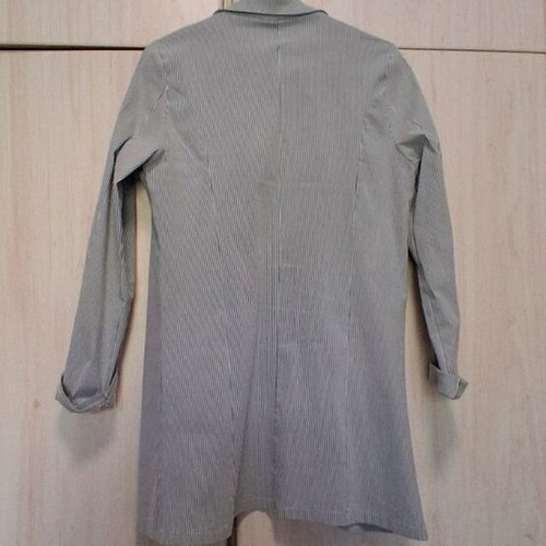 Medium striped jacket like new, white and gray