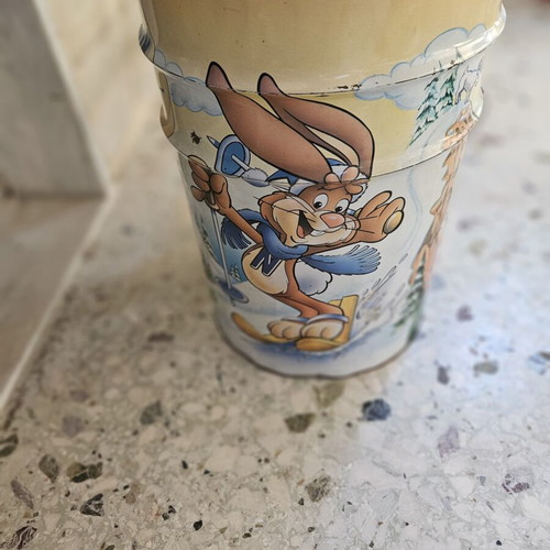 Vintage μεταλλικός τενεκές Nesquik Nestlé με τον λαγό Quicky μεταχειρισμένος