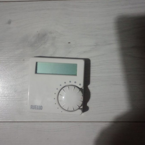 ChronoRiello 7D WIRELESS wall-mounted digital wireless room thermostat Riello like new
