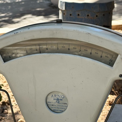 Vintage ARNO jeweler's scale used with weights and metal trays