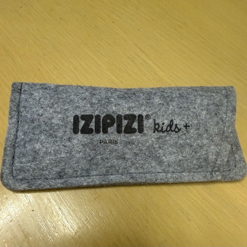 Izipizi sunglasses for children 5-10 years like new, dark blue