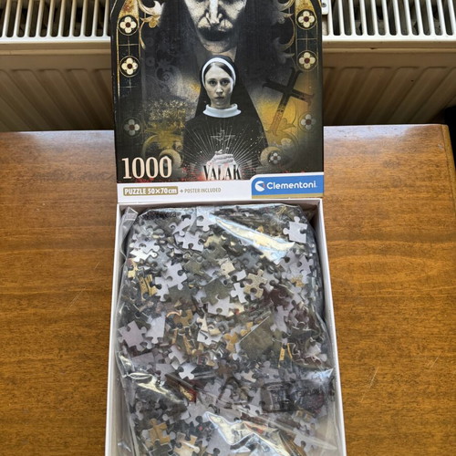 Puzzle The Nun 2 Valak 1000 Pieces Clementoni Like New