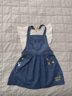 Baby clothing sets like new, pack of 7 for girls 12M-24M