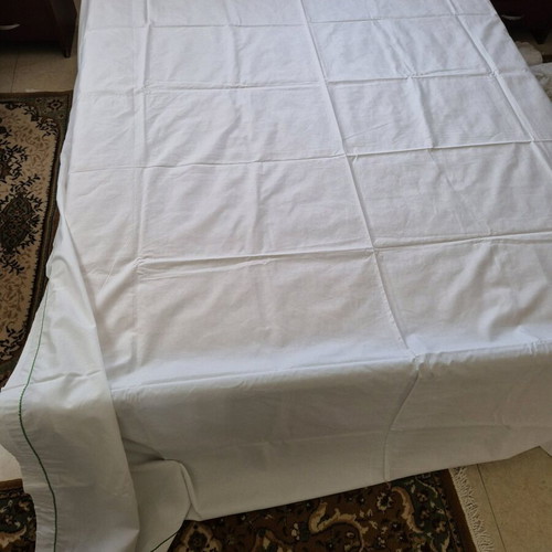 Bed sheets set of 3 for double bed, white, like new