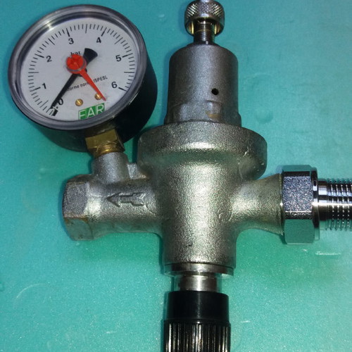 Automatic filling valve new for heating with closed expansion vessel