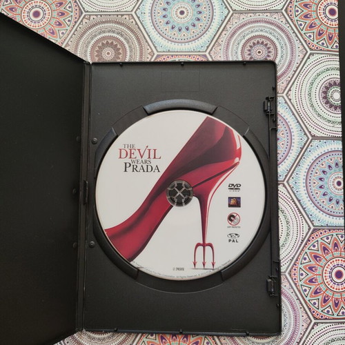 The Devil Wears Prada DVD used, Greek subtitles