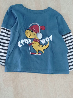 Children's T-shirt size 122 cm like new, multicolored