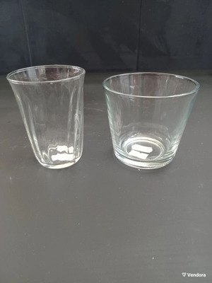 Low Glasses set of 2, like new