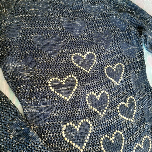 Knitted sweater like new, blue-gold with heart design