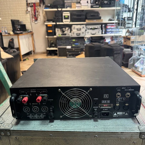 Newman Audio AA1200M professional stereo bridge power amplifier like new
