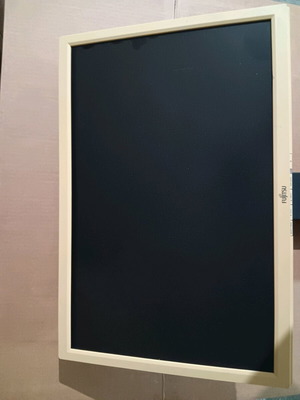 Fujitsu monitor b22w5 used, no stand or cables, yellowed plastic