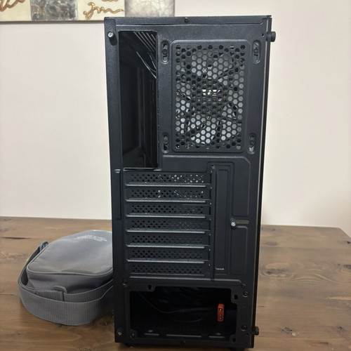 Darkflash A290 computer case new with 3 fans