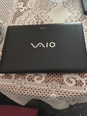 Sony Vaio PCG-71C11M laptop used, Windows, new internal disk