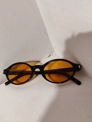 Mason Yellow sunglasses like new, oval black frame with yellow UV400 lenses